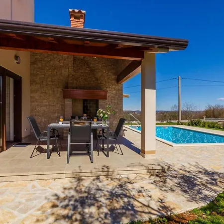 Danci Villa *