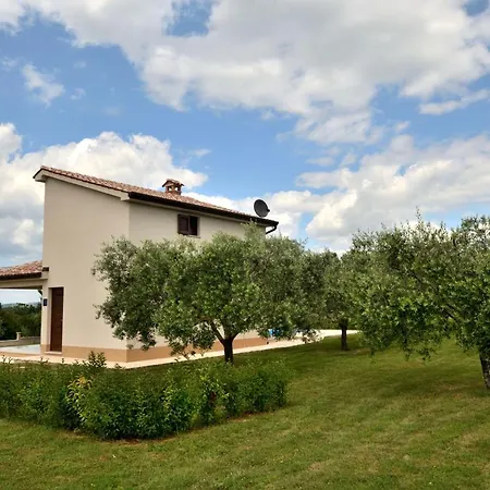 Danci Villa