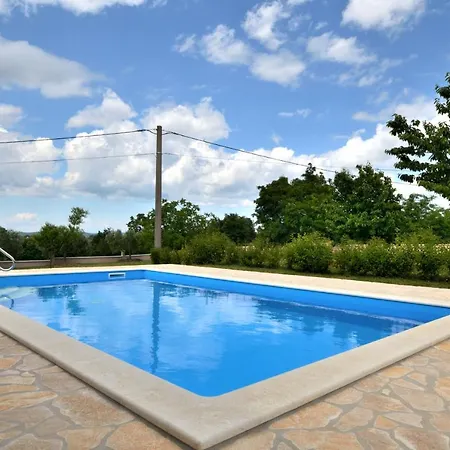 Danci Villa *