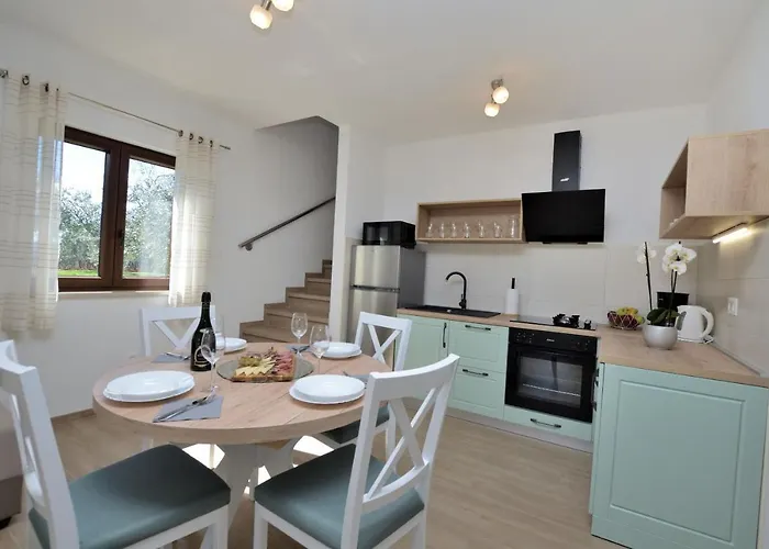 Vakantiehuis House Danci *